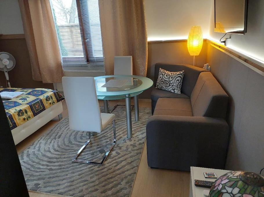 Ujszeged Apartman المظهر الخارجي الصورة