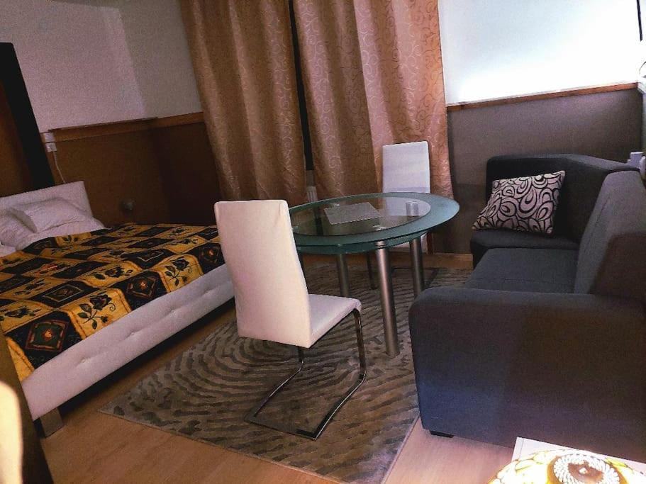 Ujszeged Apartman المظهر الخارجي الصورة