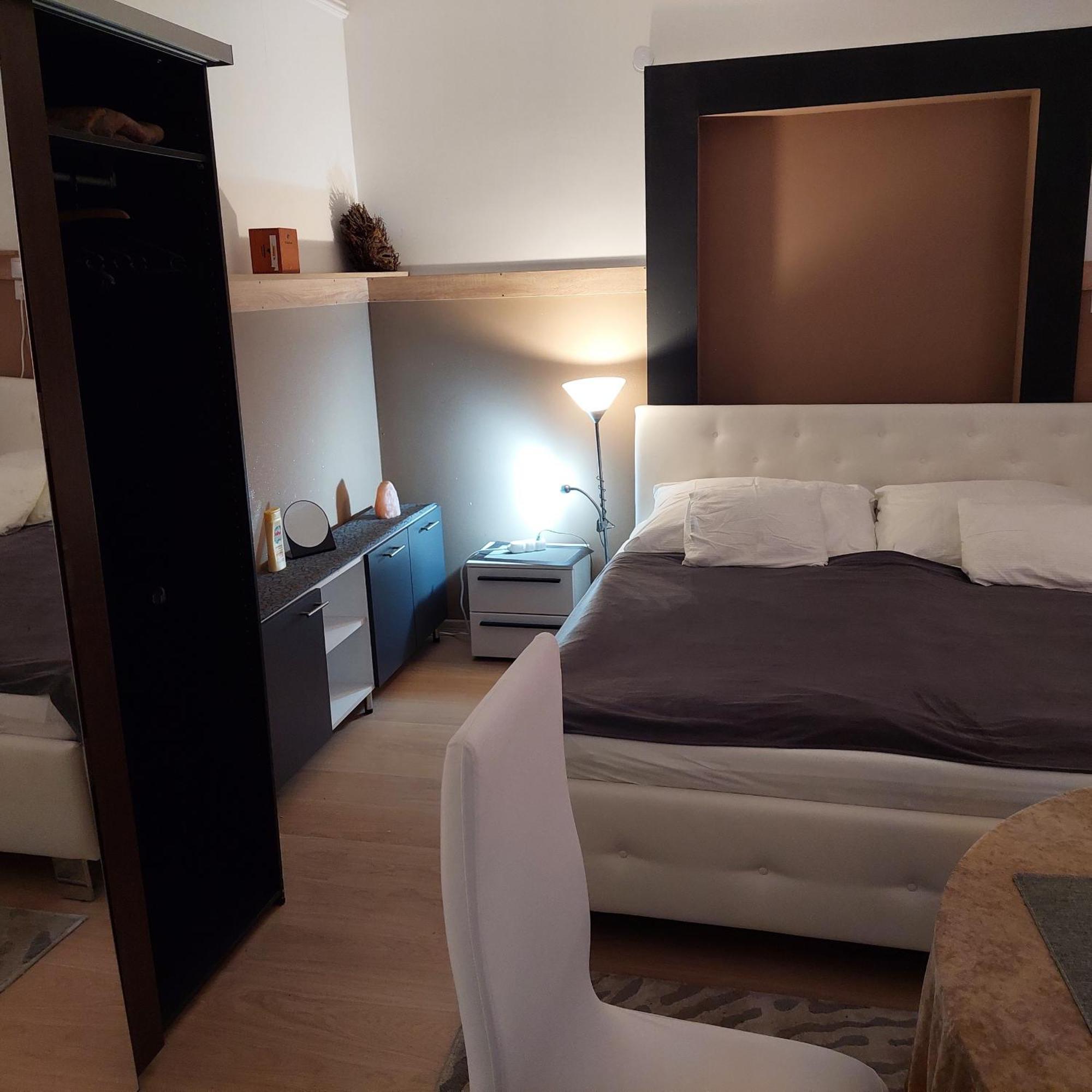 Ujszeged Apartman المظهر الخارجي الصورة