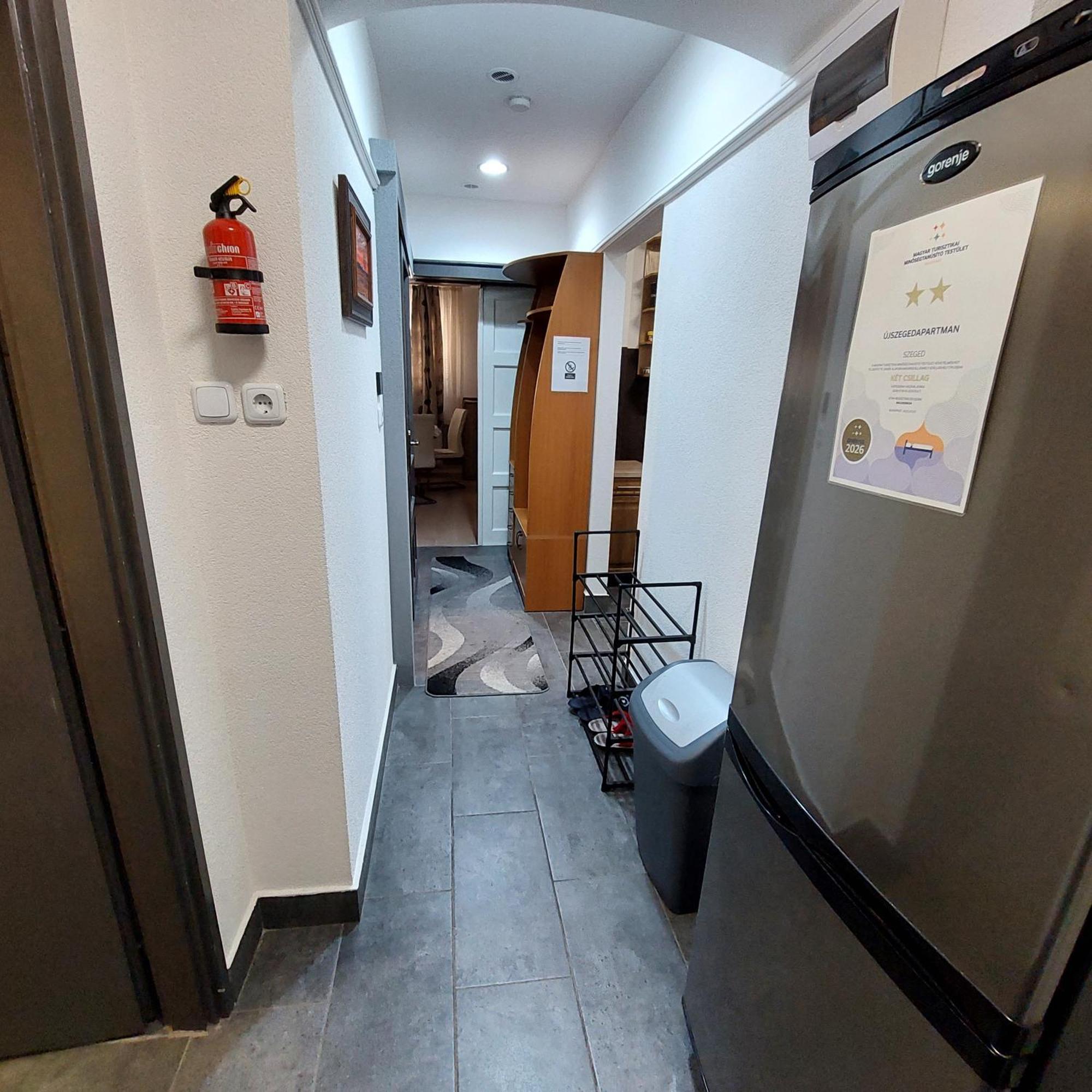Ujszeged Apartman المظهر الخارجي الصورة