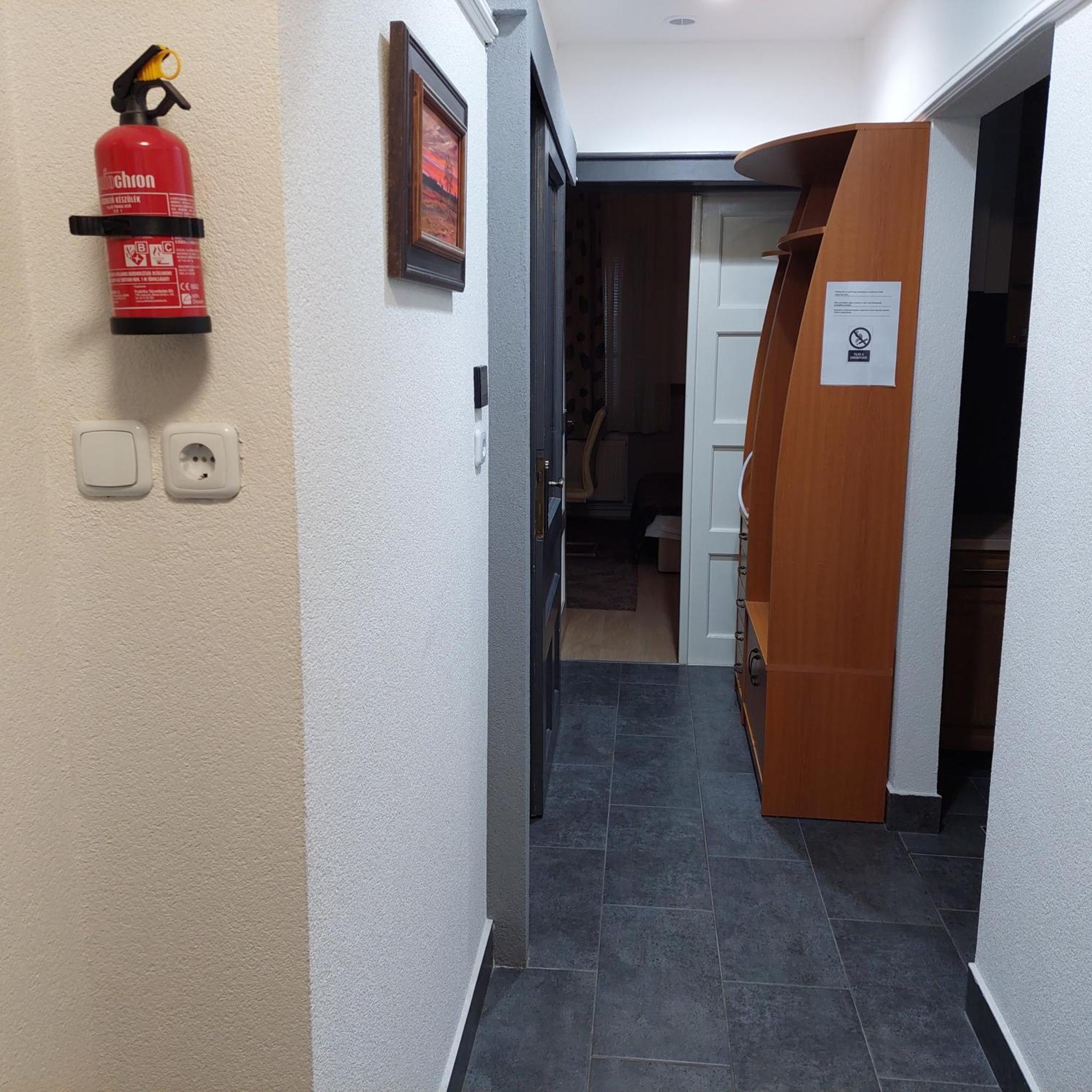 Ujszeged Apartman المظهر الخارجي الصورة